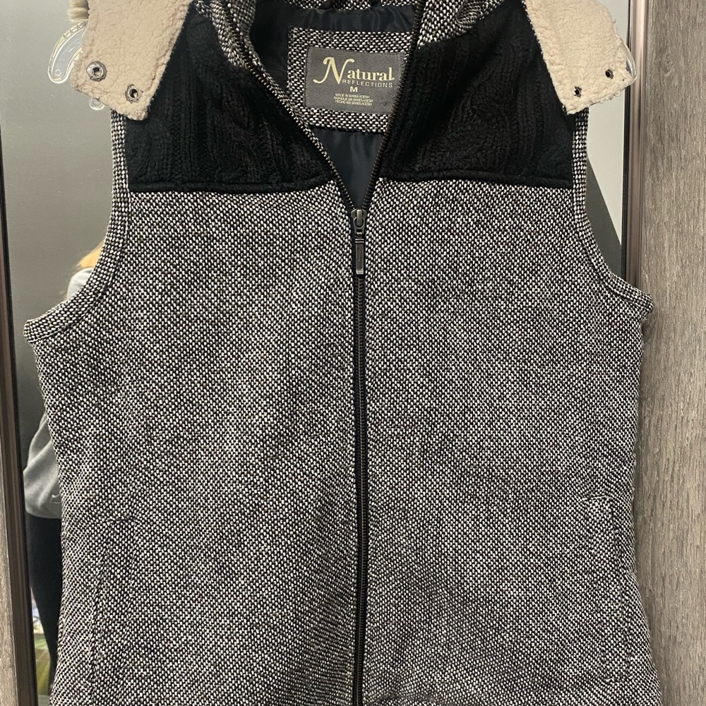 Women's Black and Gray Vest